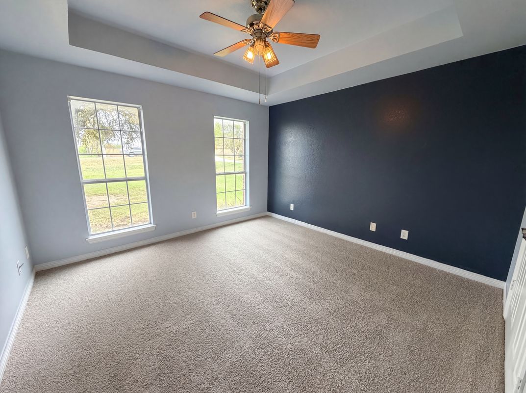 Photo 18 of 22 of 4014 Ovilla Rd, Waxahachie, TX