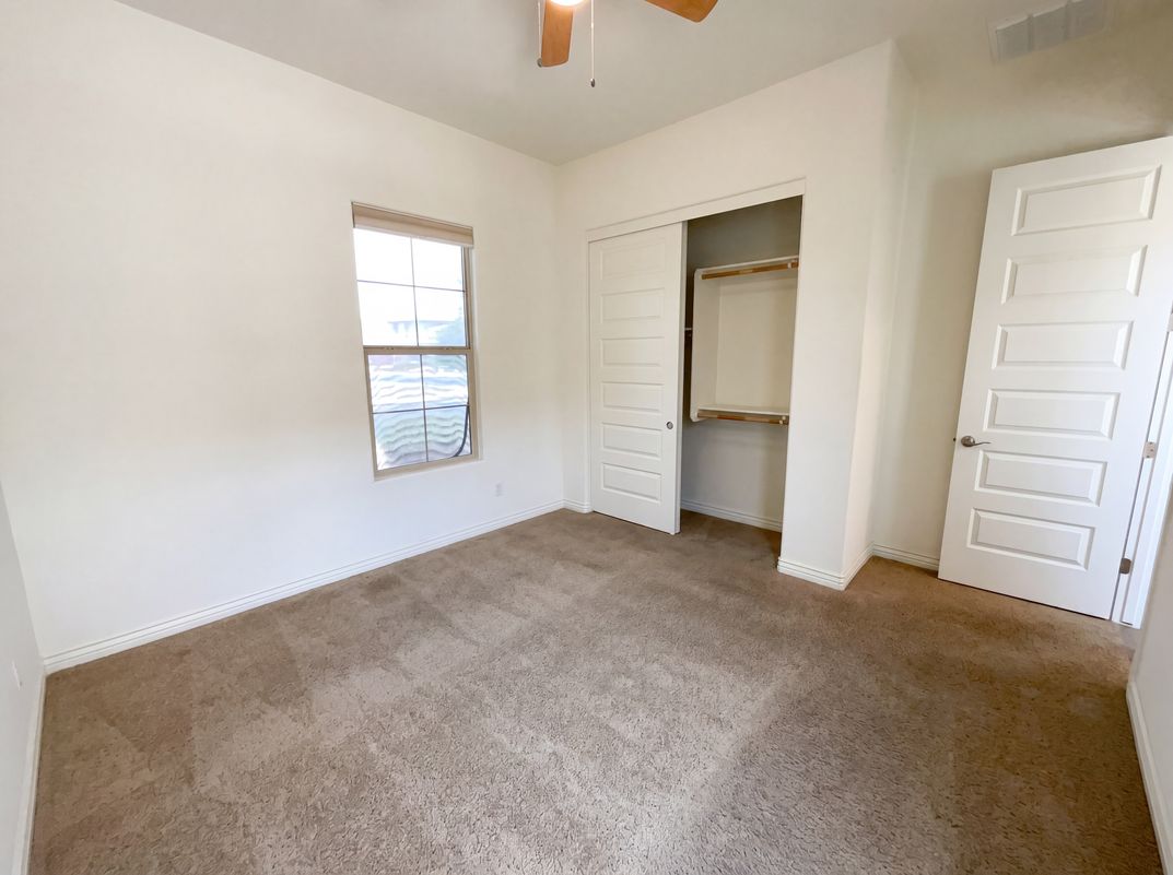 Photo 14 of 58 of 2312 E Susan Dr, Gilbert, AZ