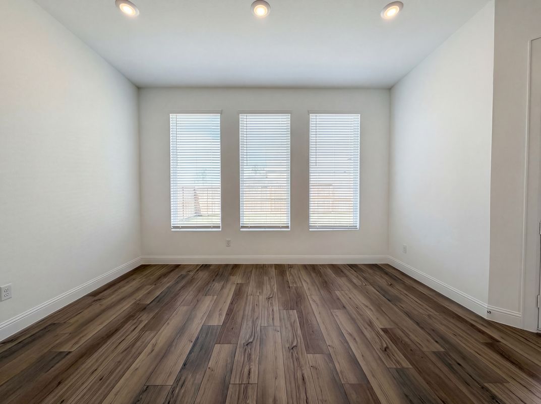 Photo 10 of 21 of 7939 Coastal Prairie Ct, Porter, TX