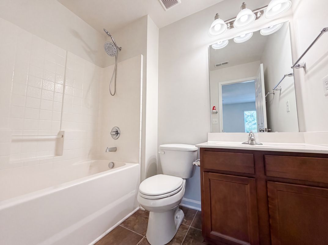 Photo 16 of 18 of 5837 McDowell Run Dr, Huntersville, NC