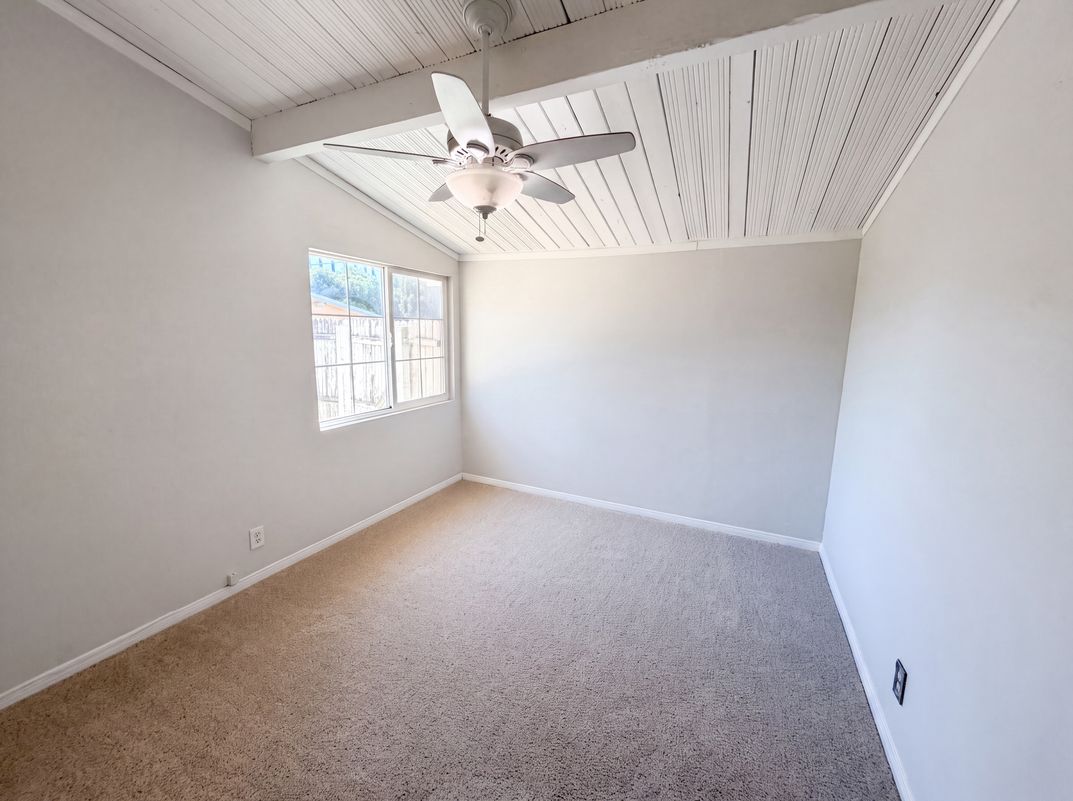 Photo 11 of 21 of 415 E Indian School Ln, Banning, CA