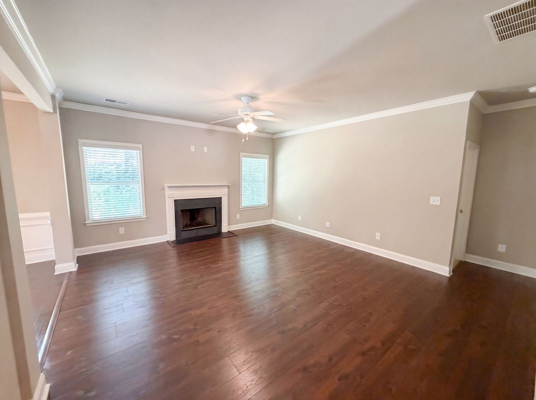 Photo 7 of 22 of 1209 Windstone Dr, Winder, GA