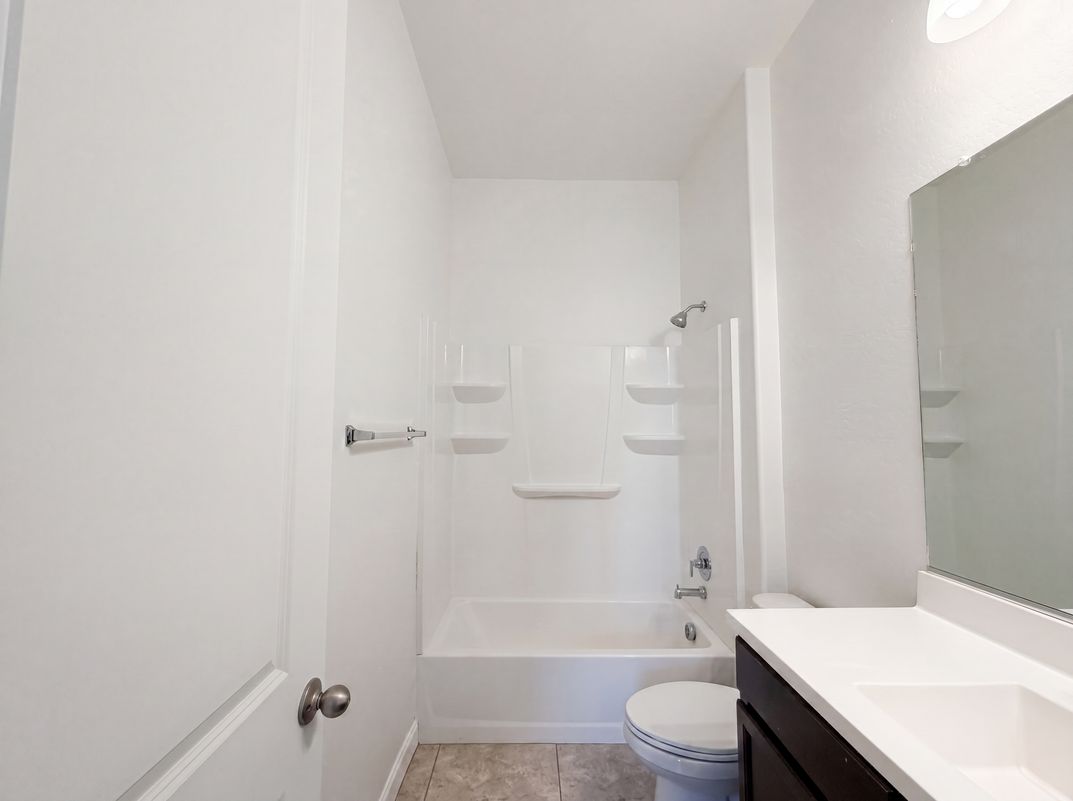 Photo 13 of 17 of 2528 N Comiskey Dr, Florence, AZ