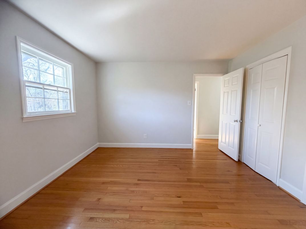 Photo 4 of 20 of 1512 Buckingham Ave, Gastonia, NC
