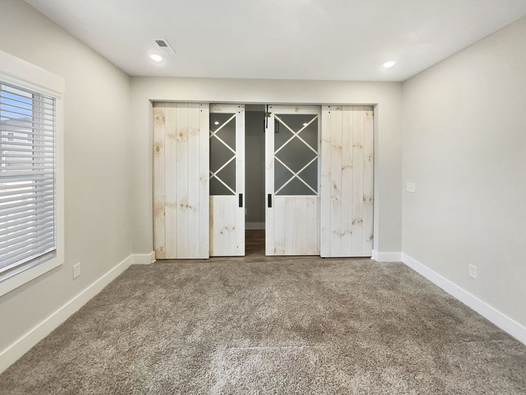 Photo 8 of 29 of 315 Pewter Cir, Simpsonville, SC