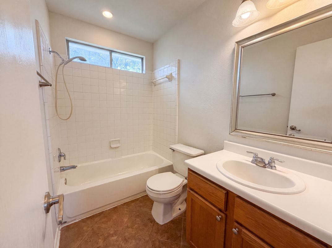 Photo 16 of 22 of 5810 Vasey Blvd, Austin, TX