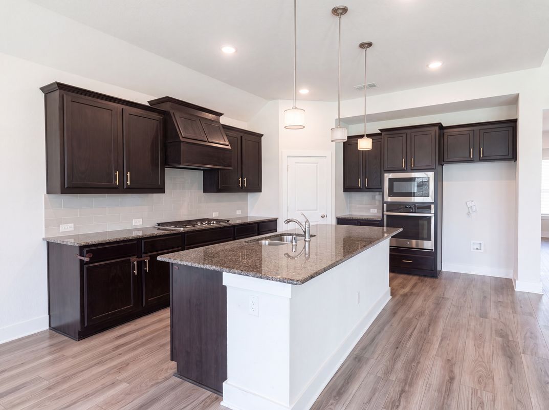 Photo 16 of 21 of 1205 Whistling Dove Dr, Little Elm, TX