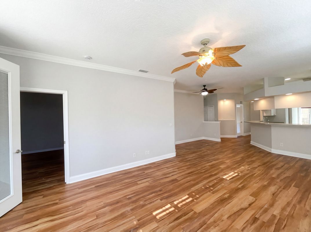 Photo 18 of 21 of 5928 Brittania Blvd, Tavares, FL