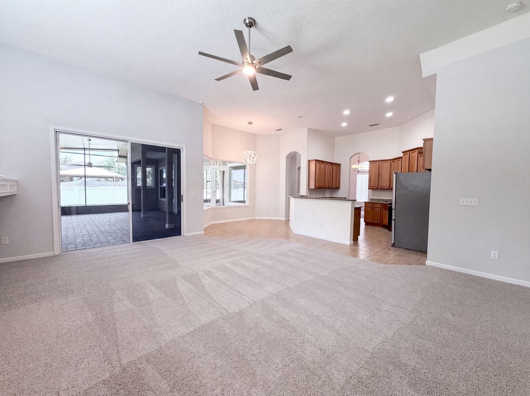 Photo 3 of 21 of 845 Songbird Dr, Orange Park, FL