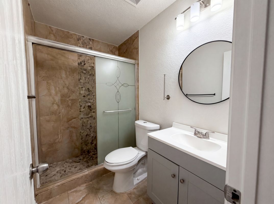 Photo 12 of 19 of 2324 Glenhaven Dr, McKinney, TX