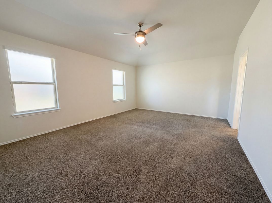 Photo 11 of 16 of 2522 S Colosseum Ct, New Caney, TX