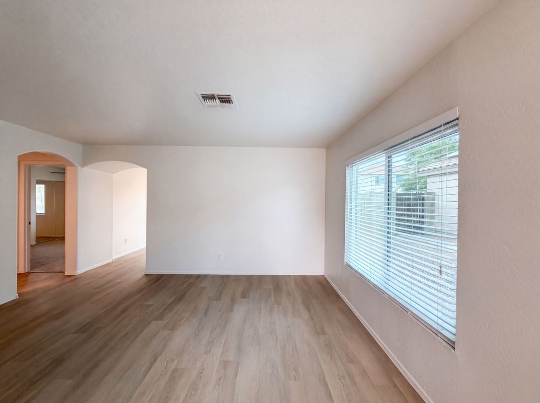 Photo 9 of 20 of 198 N 222nd Dr, Buckeye, AZ