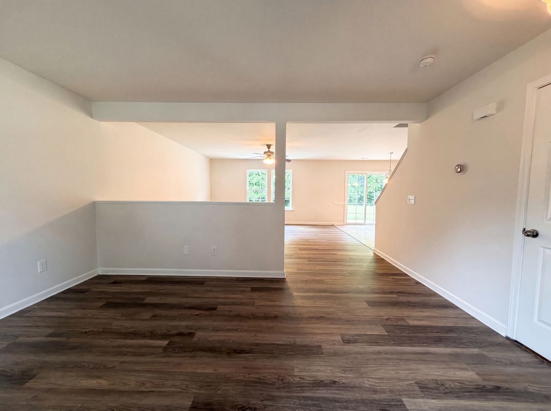 Photo 6 of 26 of 5503 Hardie Farm Dr, Greensboro, NC