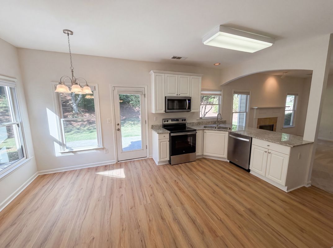 Photo 2 of 55 of 3772 Havenmist Cv, Suwanee, GA