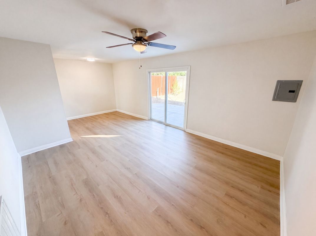 Photo 11 of 33 of 17138 Gumbiner Dr, La Puente, CA