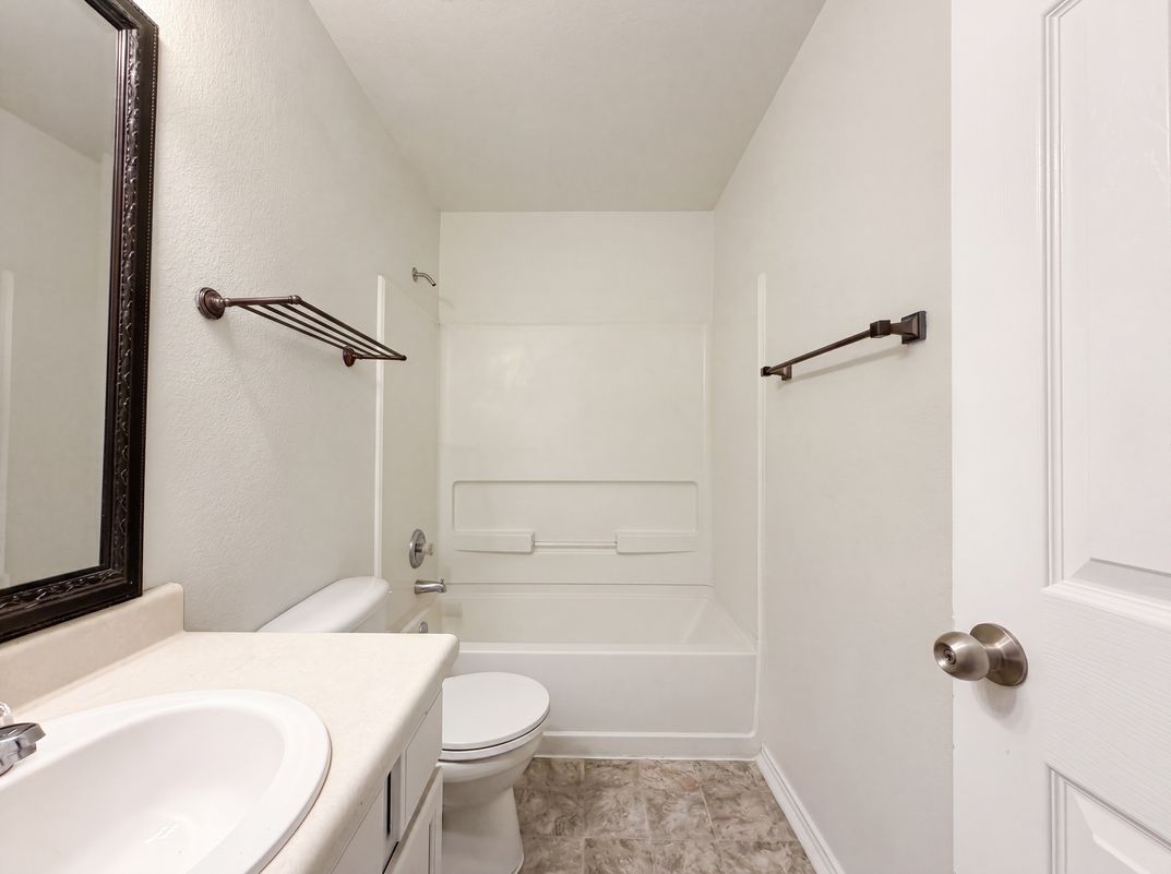 Photo 13 of 16 of 413 E Vega Ln, Killeen, TX