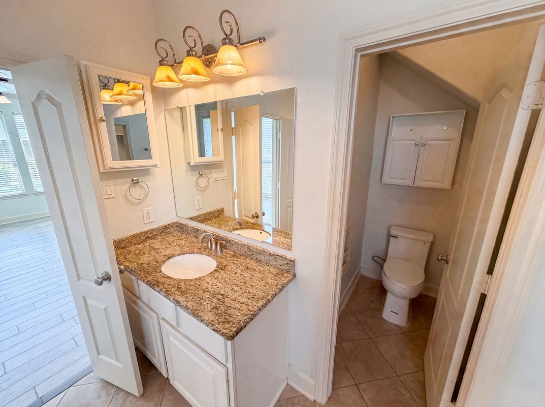 Photo 16 of 36 of 15822 Maple Shores Dr, Houston, TX