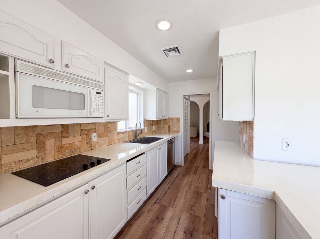 Photo 12 of 28 of 5341 N Questa Tierra Dr, Phoenix, AZ