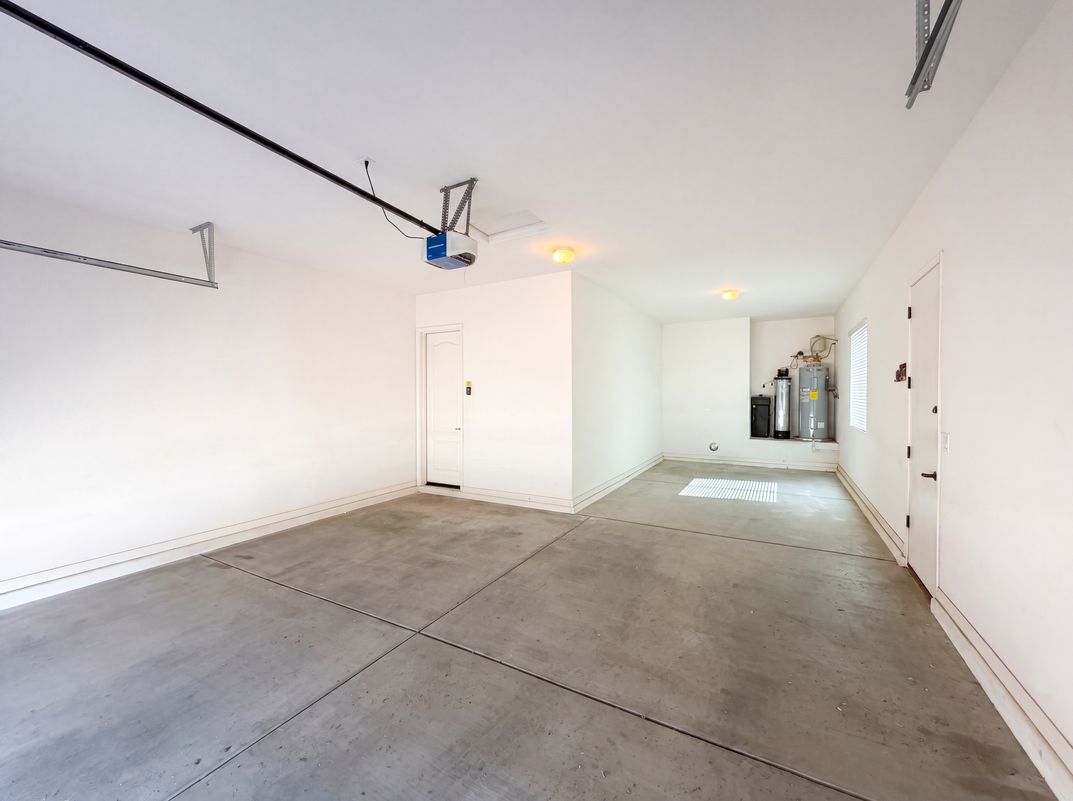 Photo 32 of 39 of 18136 W Devonshire Ave, Goodyear, AZ