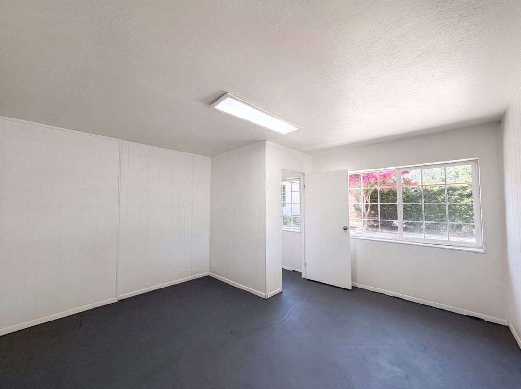 Photo 29 of 41 of 7007 Ursa Pkwy, Sacramento, CA