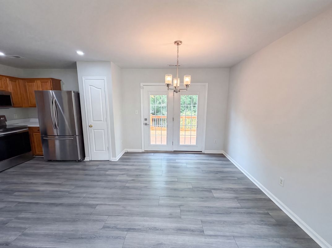 Photo 6 of 21 of 11220 Northwoods Forest Dr, Charlotte, NC