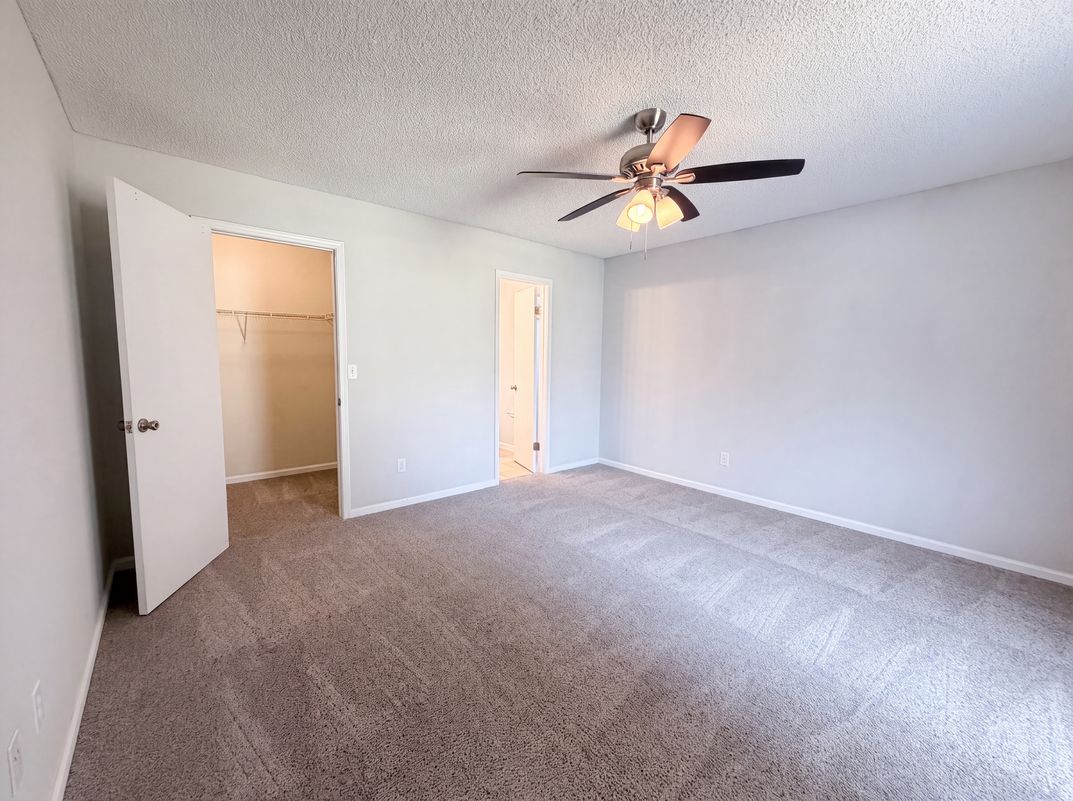 Photo 4 of 17 of 1708 Ashwood Cir, Middleburg, FL
