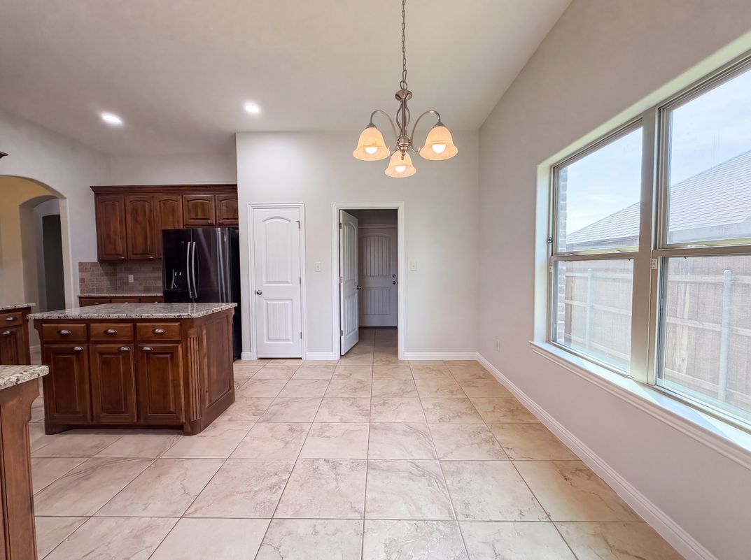 Photo 8 of 19 of 120 Donna Cir, Granbury, TX