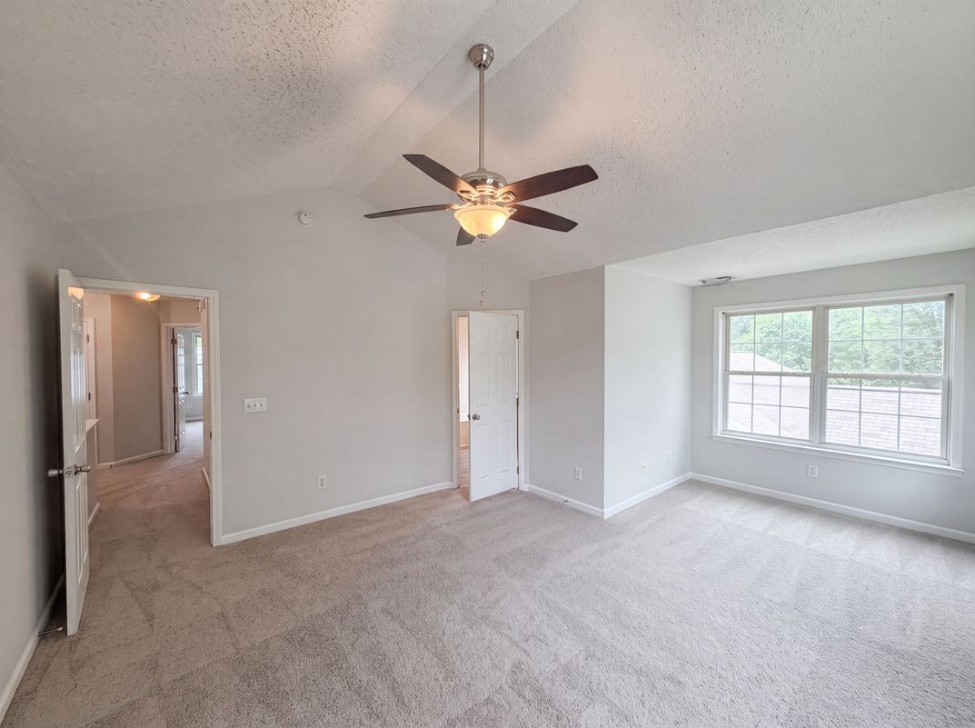 Photo 11 of 17 of 4549 Drewbridge Way, Raleigh, NC