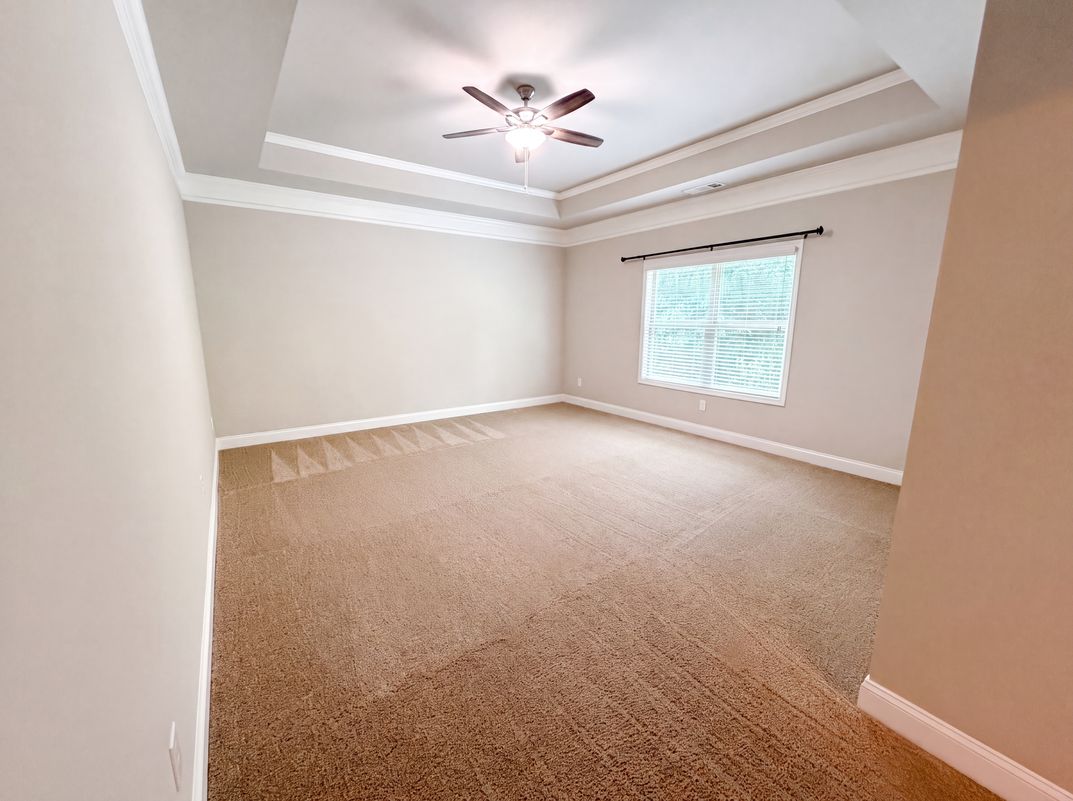Photo 4 of 21 of 5317 Winmire Ln, Stone Mountain, GA