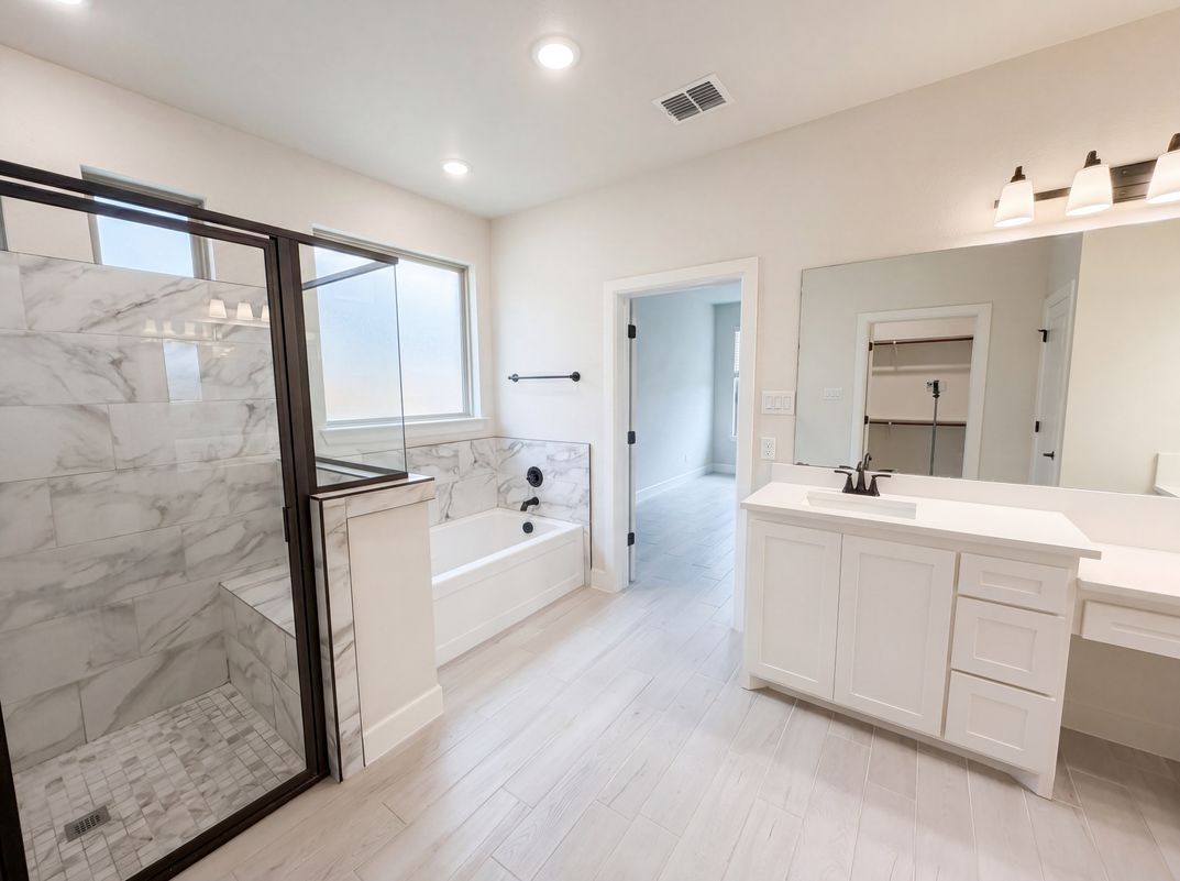 Photo 12 of 19 of 612 Wood Brook Ln, Burleson, TX