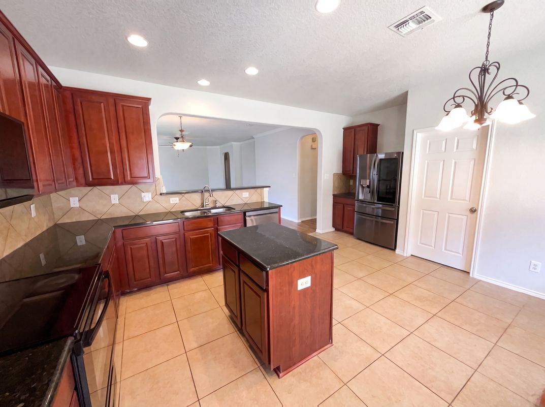 Photo 6 of 19 of 26210 Presidio Mesa, Boerne, TX