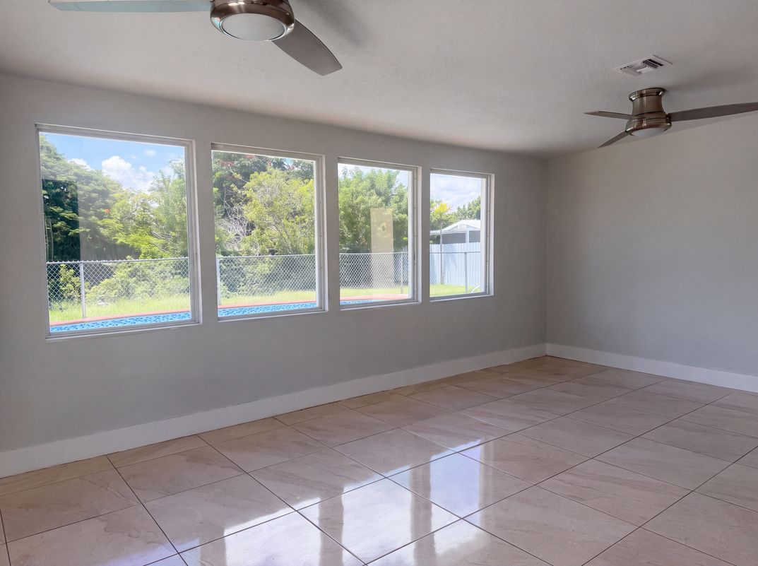 Photo 8 of 22 of 6200 SW 109th Ave, Miami, FL