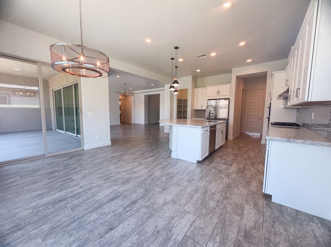 Photo 6 of 21 of 7552 E Peralta Ave, Mesa, AZ