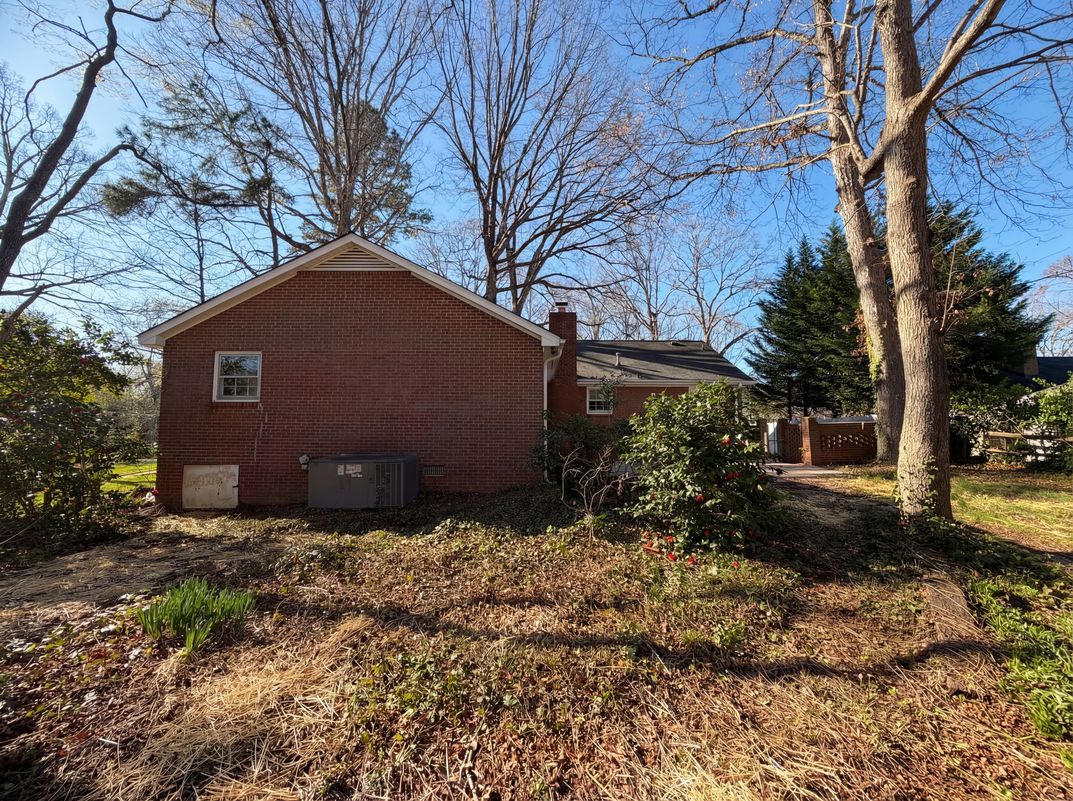 Photo 19 of 20 of 1512 Buckingham Ave, Gastonia, NC