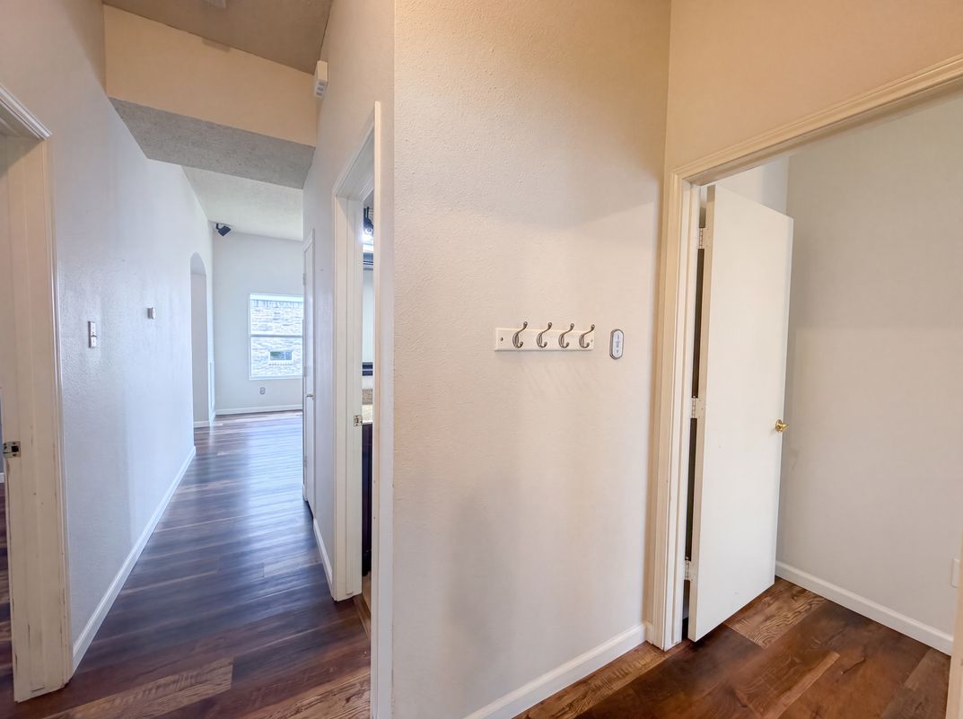 Photo 14 of 28 of 1688 Yellowstone Ave, Lewisville, TX