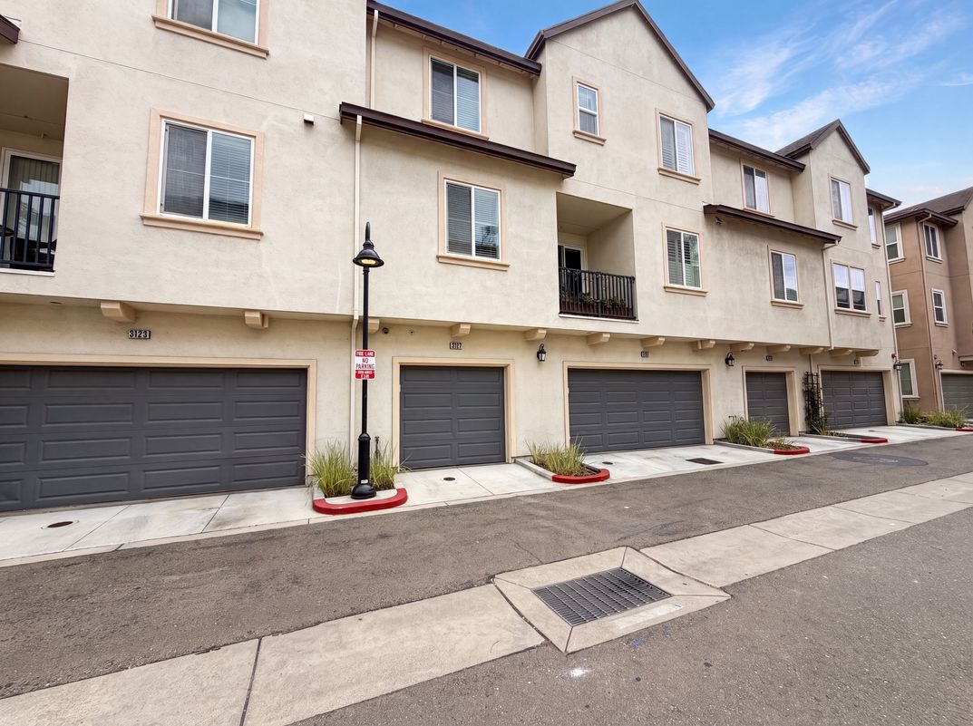 Photo 27 of 31 of 3127 Madsen St, Hayward, CA