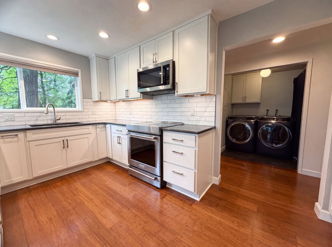 Photo 7 of 22 of 48 Eagle Crest Dr, Lake Oswego, OR