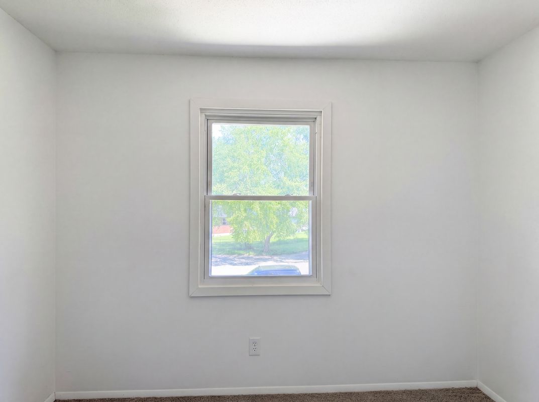 Photo 11 of 18 of 16517 E 35th Street Ct, Independence, MO