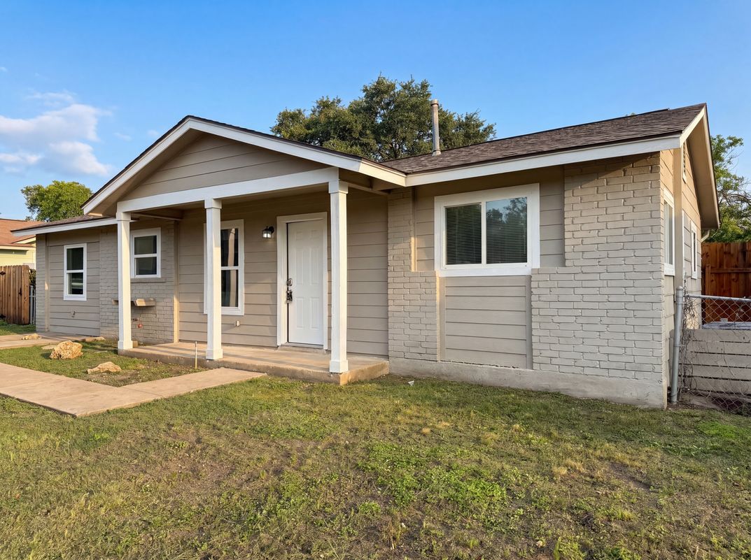 Photo 15 of 16 of 3702 Autumn Ln, San Antonio, TX