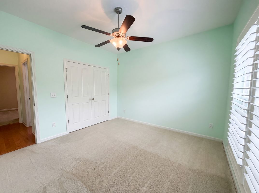 Photo 10 of 15 of 2530 Walpole Ln, Columbia, TN