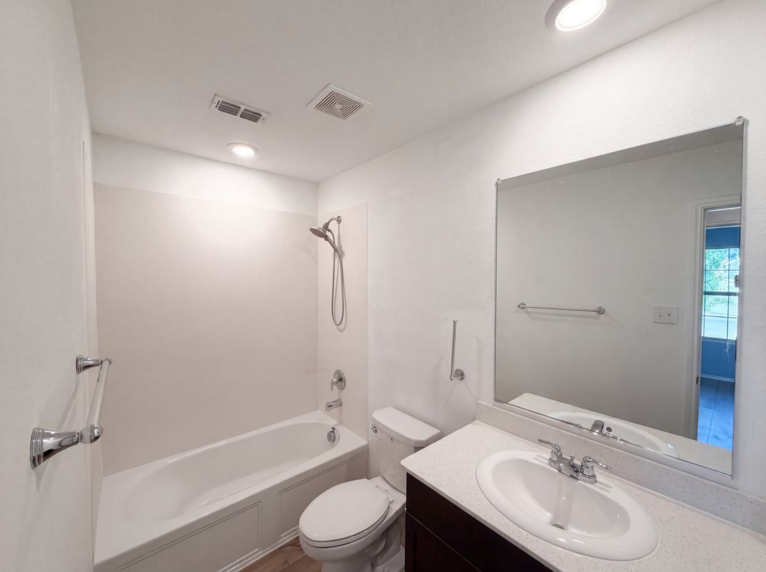 Photo 13 of 17 of 14524 Camino Real Dr, Haslet, TX