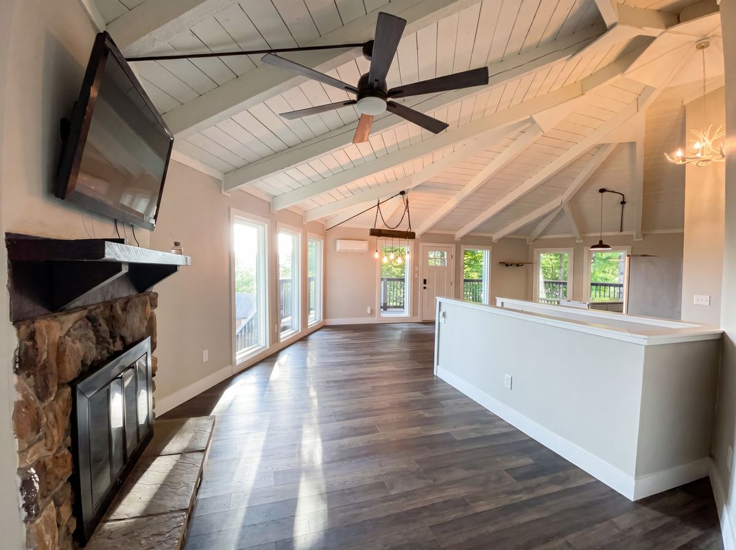 Property photo 3 of 119 Beechwood Ln