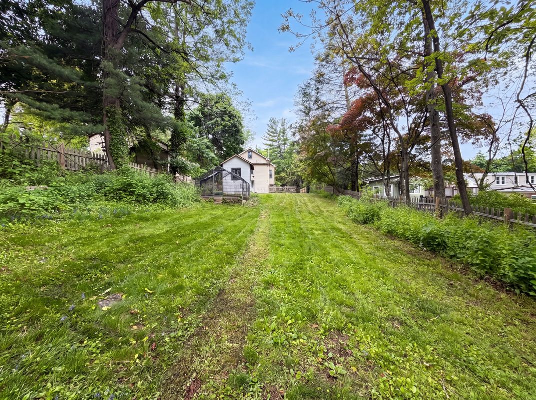 Photo 5 of 20 of 20 Alpine Rd, Towaco, NJ