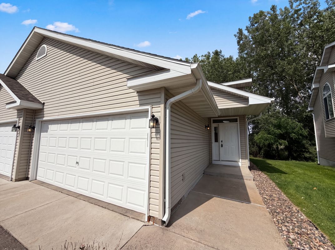 Photo 17 of 19 of 5317 140th Ave NW, Ramsey, MN