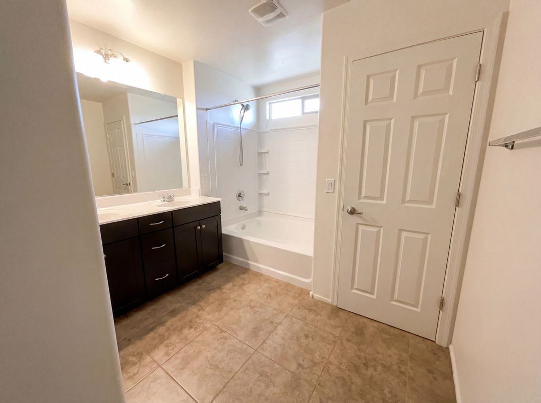 Photo 11 of 22 of 11600 W Granville Dr, Marana, AZ