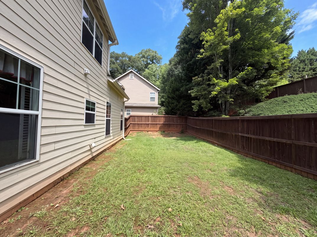 Photo 25 of 28 of 2983 Boulder Walk Ct SE, Atlanta, GA