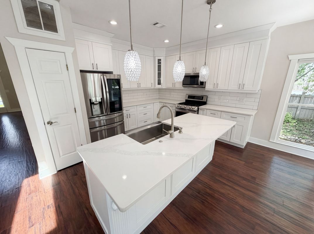Photo 2 of 44 of 4000 Amberley Ln, Marietta, GA