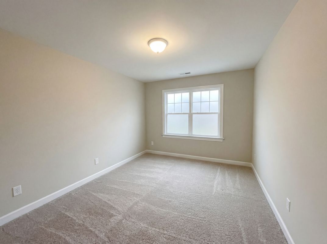Photo 12 of 17 of 6412 Pleasant Creek Ct, Raleigh, NC