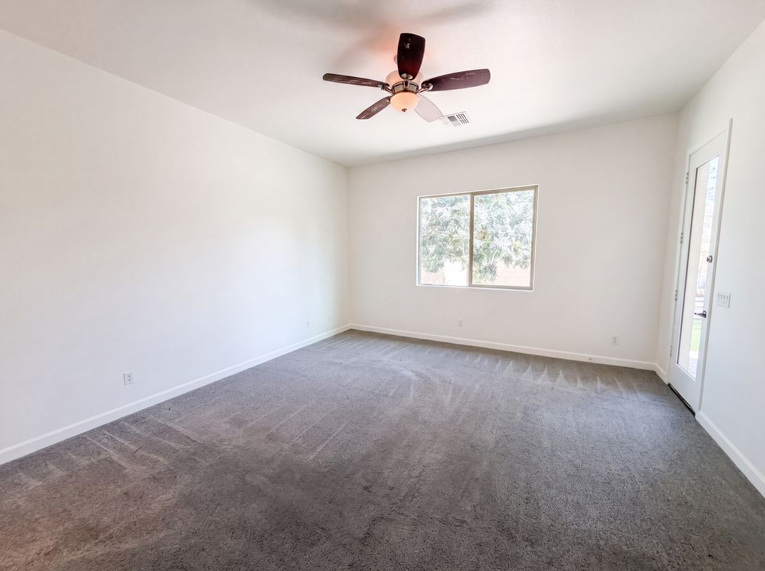 Photo 14 of 40 of 701 E Charlevoix Ave, Gilbert, AZ