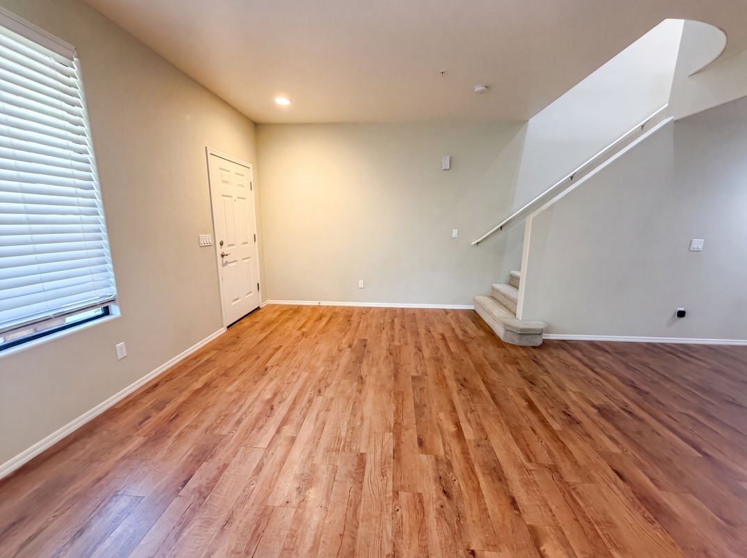 Photo 7 of 22 of 21655 N 36th Ave, Glendale, AZ